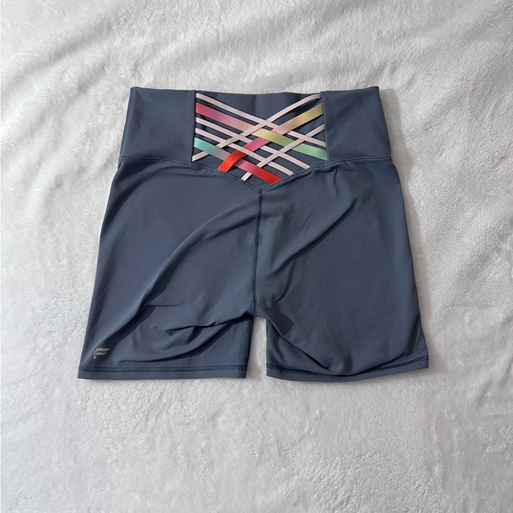 Fabletics Light Grey Bike Shorts - Picture 5 of 9